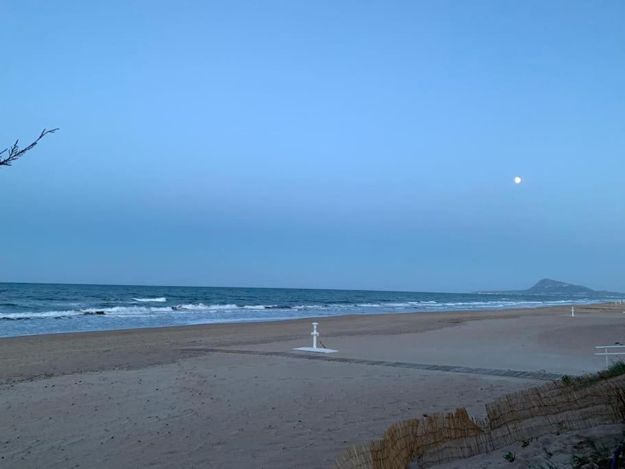 Apartamento Junto Al Mar Oliva Eksteriør billede